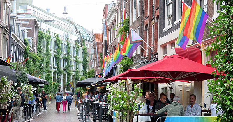 Amsterdam Gay District Guide - Reguliersdwarsstraat│misterb&b